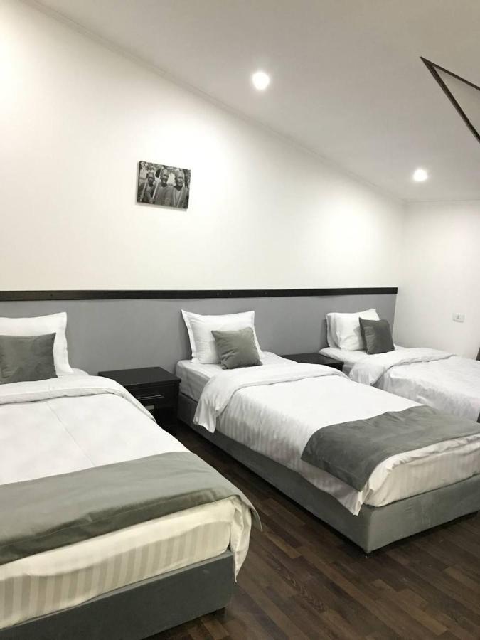 Ikan Registon Hotel Samarkand Luaran gambar