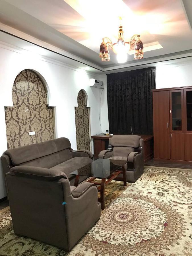Ikan Registon Hotel Samarkand Luaran gambar