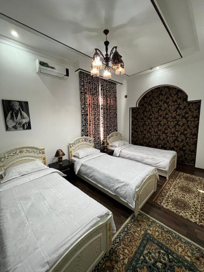 Ikan Registon Hotel Samarkand Luaran gambar